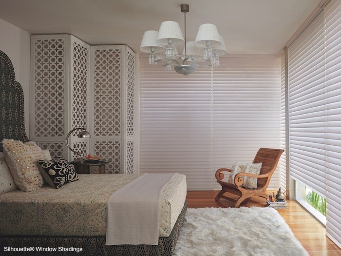 Compatible Window Treatment Ideas With Natural Wood Decoration